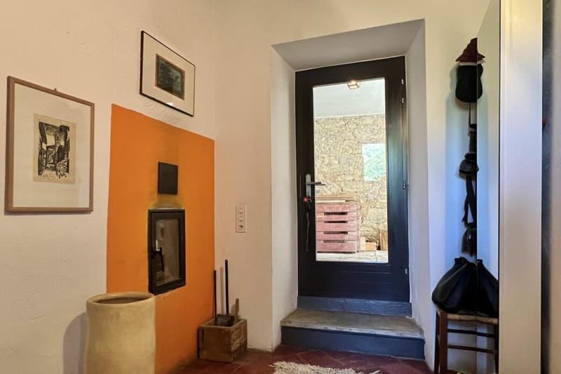A Ticino dream: living, working, creativity and hospitality (72)