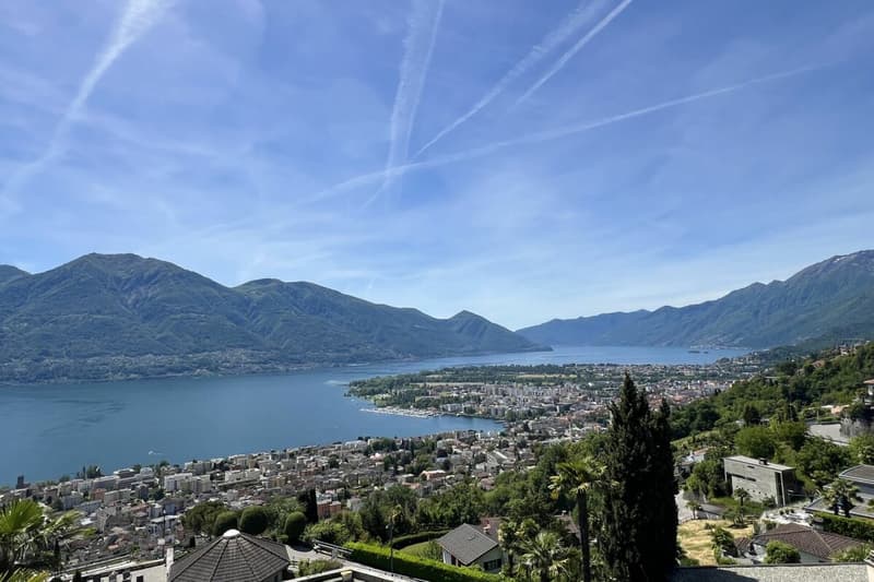 TOP LAGE mit 180° Seesicht - Exklusive Wohnung mit separatem Gästebereich und Gemeinschaftspool (46)