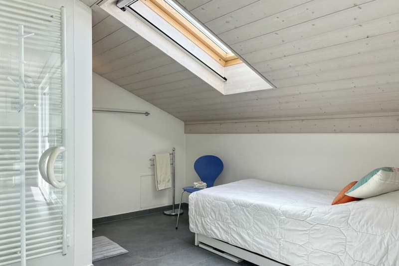 TOP LAGE mit 180° Seesicht - Exklusive Wohnung mit separatem Gästebereich und Gemeinschaftspool (36)
