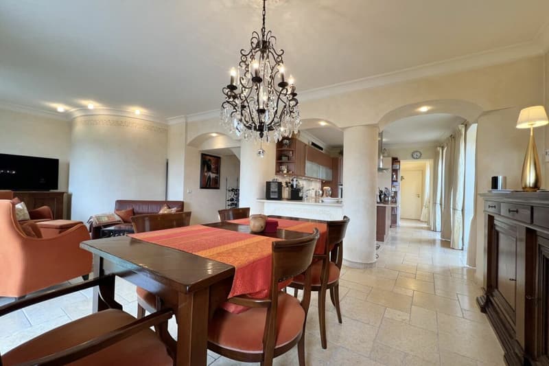 ITALY / Lake di Lugano - Two-bedroom duplex residence with panoramic views over Lake Lugano (23)
