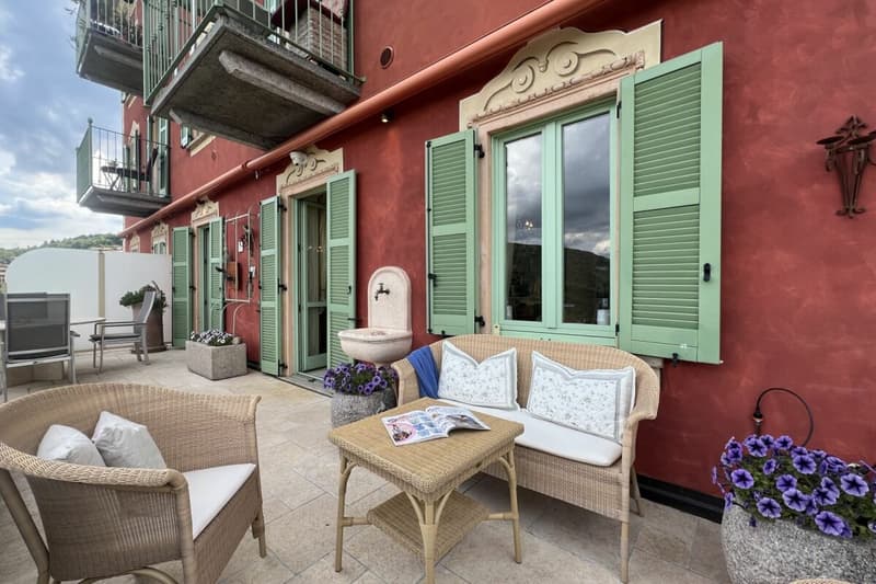 ITALY / Lake di Lugano - Two-bedroom duplex residence with panoramic views over Lake Lugano (6)