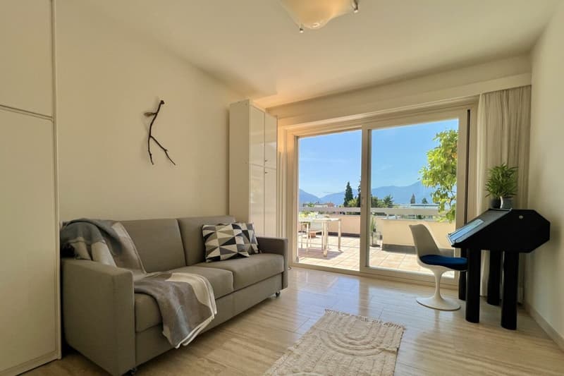 Elegante Attikawohnung mit grosser Sonnenterrasse und Gemeinschaftspool - Nähe See und Zentrum ASCONA (37)