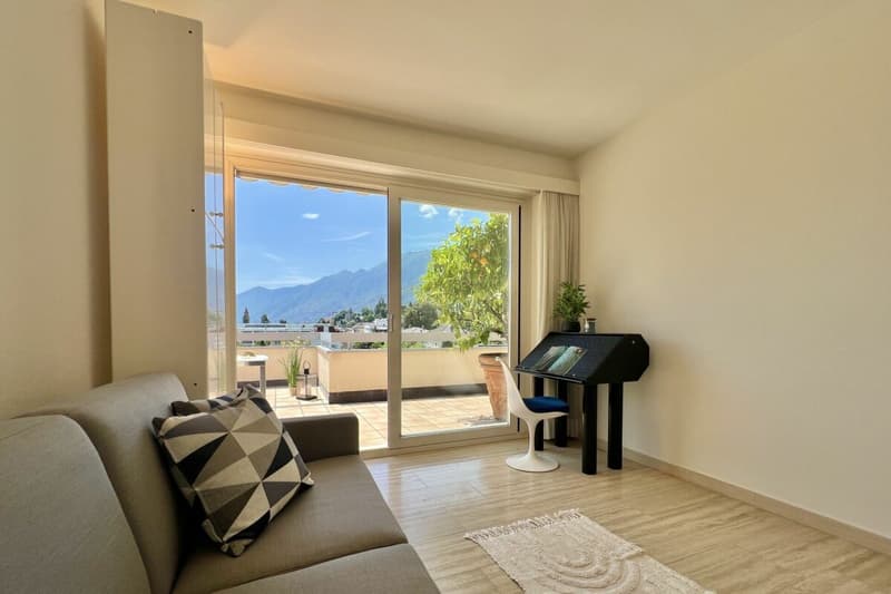 Elegante Attikawohnung mit grosser Sonnenterrasse und Gemeinschaftspool - Nähe See und Zentrum ASCONA (38)