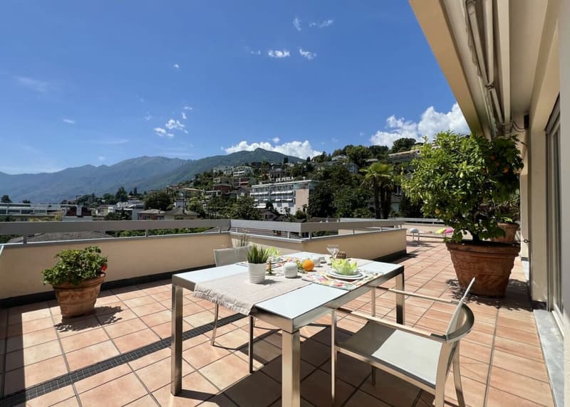 Elegante Attikawohnung mit grosser Sonnenterrasse und Gemeinschaftspool - Nähe See und Zentrum ASCONA (4)