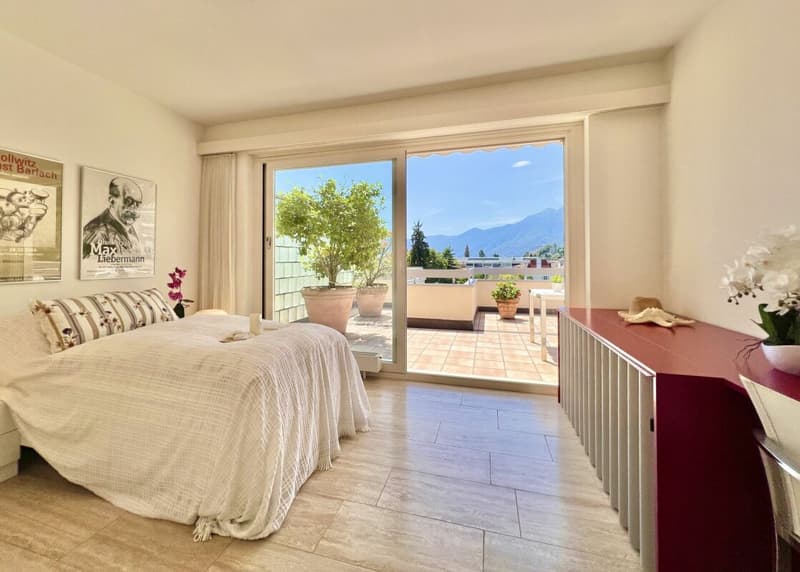 Elegante Attikawohnung mit grosser Sonnenterrasse und Gemeinschaftspool - Nähe See und Zentrum ASCONA (6)