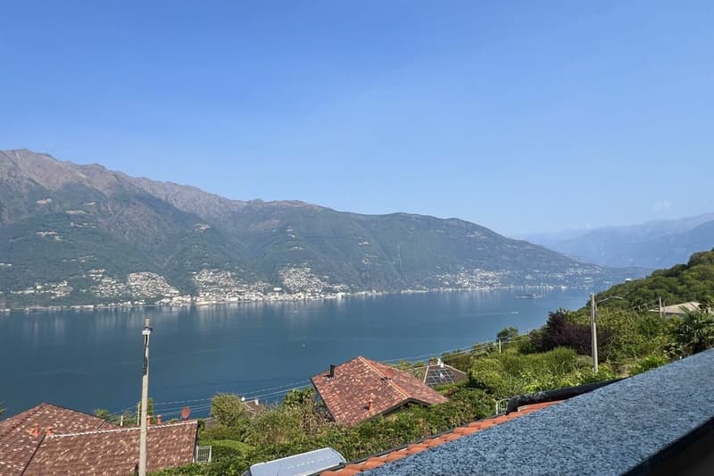 ITALIEN - Lago Maggiore, Nähe Schweizer Grenze, Doppelhaushälfte mit Seesicht (23)