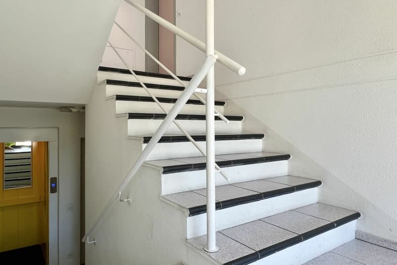 Mein Zuhause in Ascona in Seenähe mit Balkon und Stellplatz in der Garage (17)