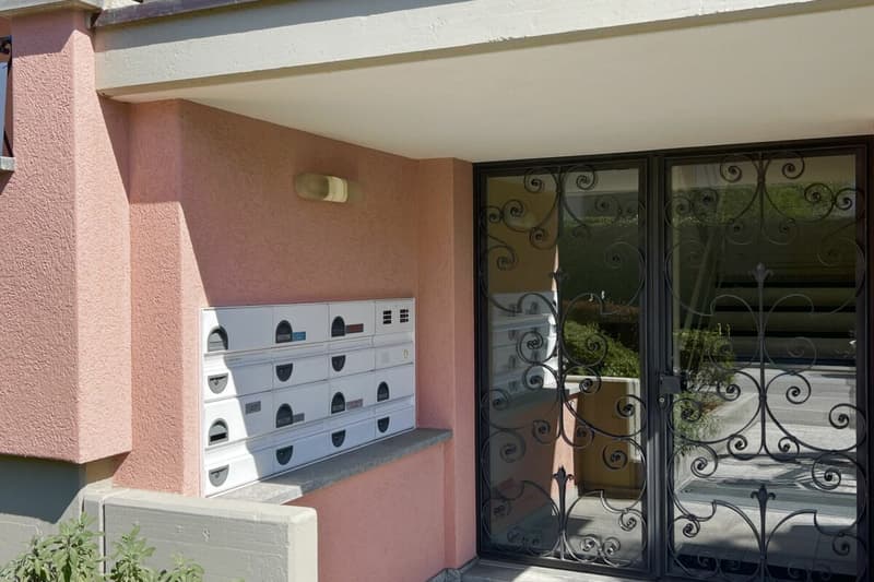 Mein Zuhause in Ascona in Seenähe mit Balkon und Stellplatz in der Garage (16)