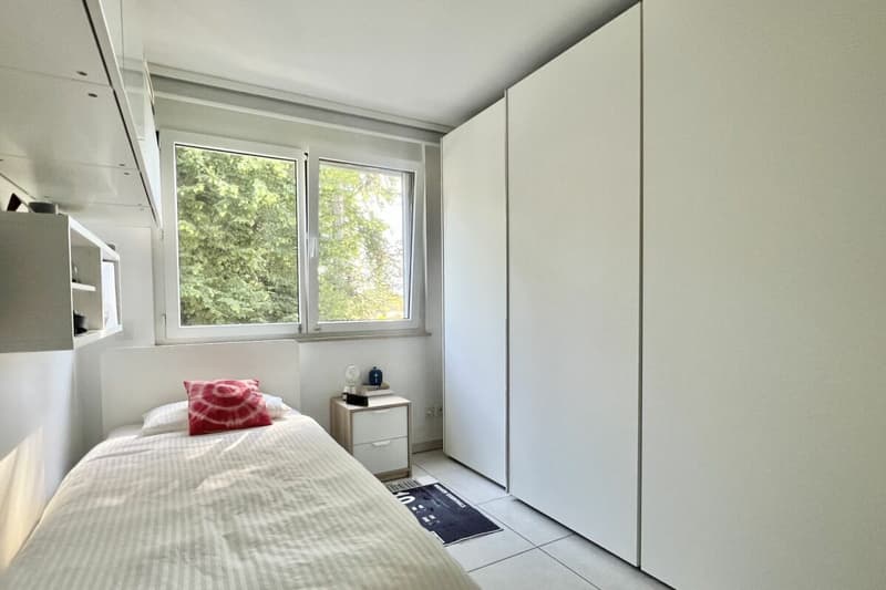 PREISANPASSUNG !!! Grosszügige 4,5 Zimmerwohnung mit Balkon in toller Ruhelage von Minusio (15)