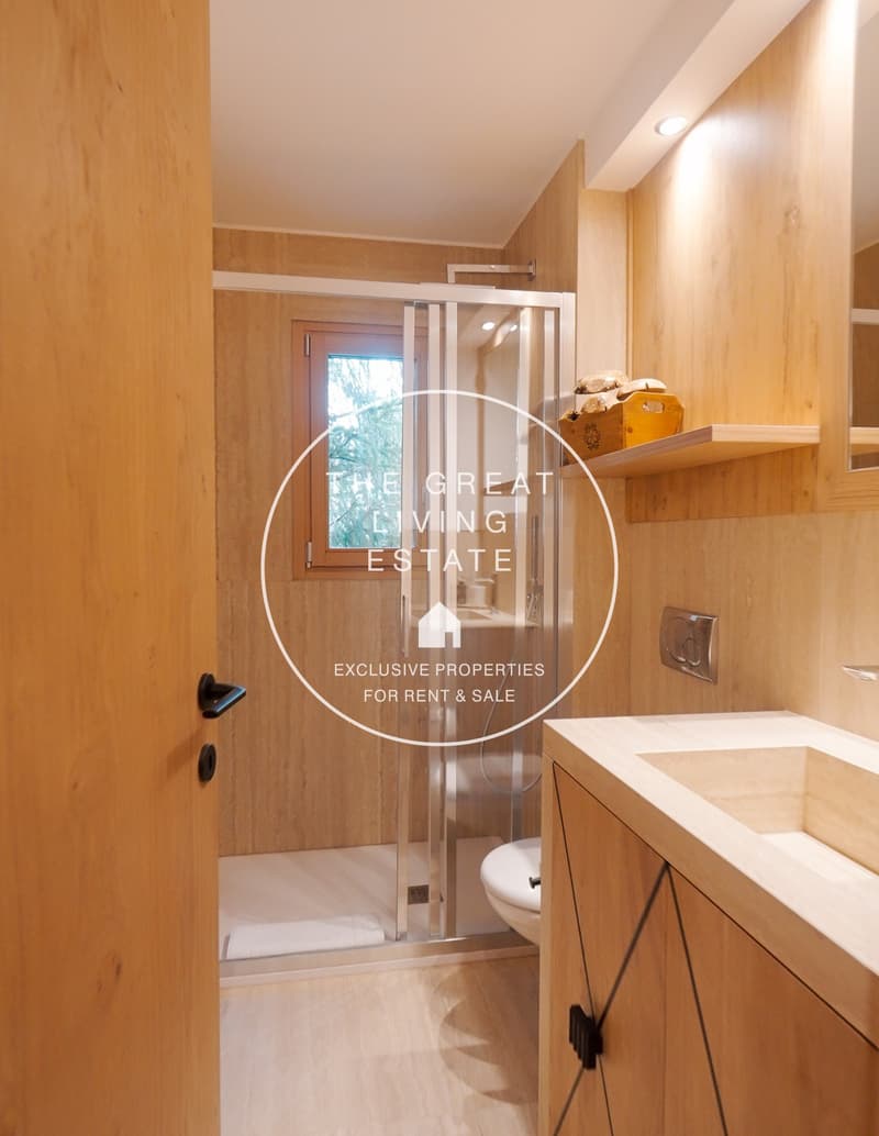 Elegante appartamento arredato di 2,5 locali a St. Moritz con vista panoramica (9)
