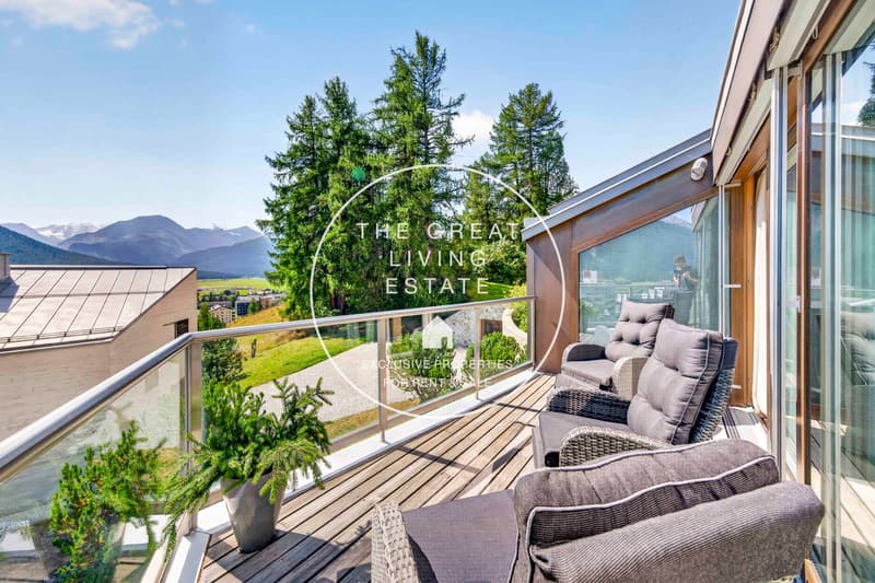 Esclusivo appartamento di 5.5 locali con vista panoramica a Samedan (1)