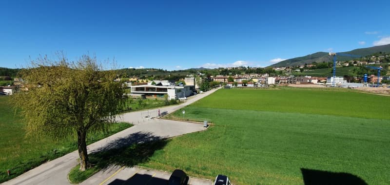 Stabio: appartamento nel verde e nella tranquillità (1)