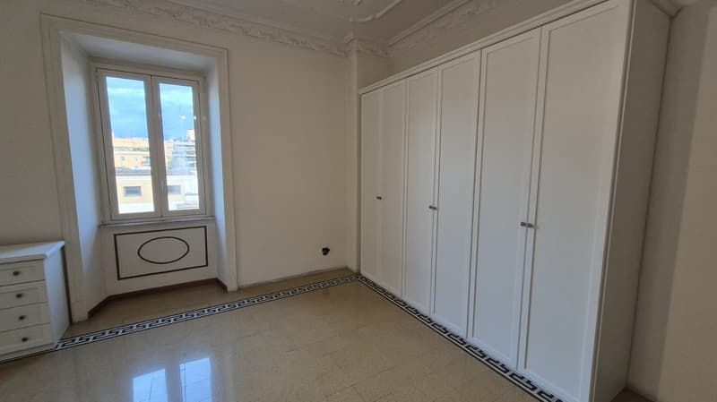 Elegante Appartamento stile Liberty 5 locali San Giovanni Roma (18)