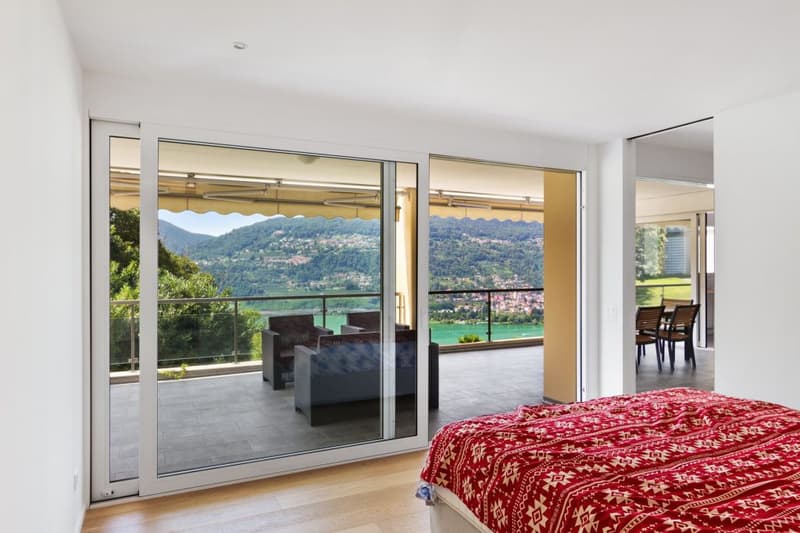 Favoloso Appartamento 5.5 locali, con Vista Lago e Piscina a Montagnola, Svizzera (4)