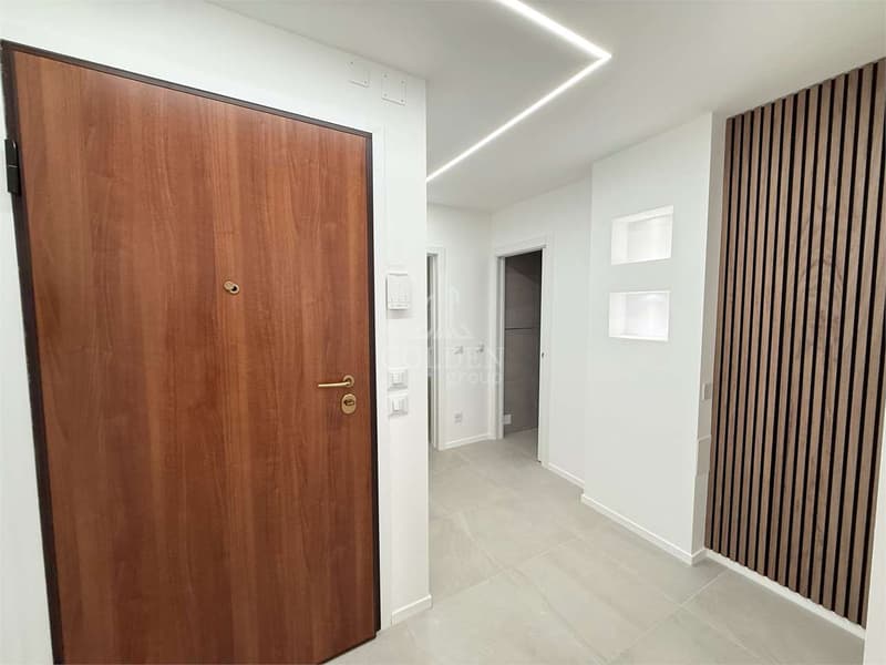 3.5 locali completamente ristrutturato con giardino privato (2)