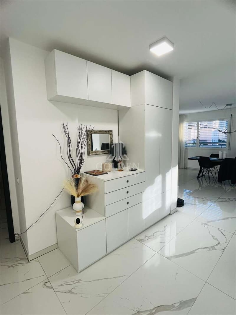 Elegante  4.5 locali con giardino privato a Viganello (9)