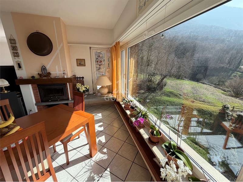 Elegante casa panoramica con vista aperta su Lugano  Cadro (5)