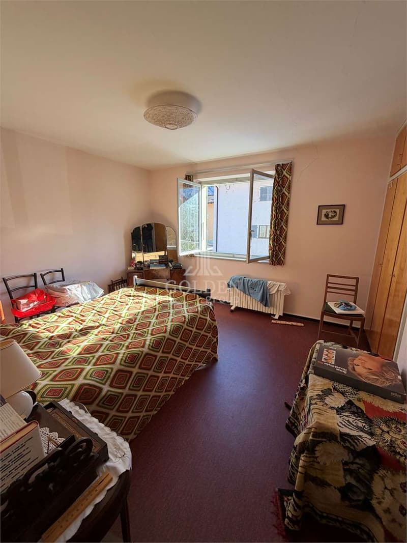 Casa unifamiliare con ampio terreno ad Aquila-Blenio (6)