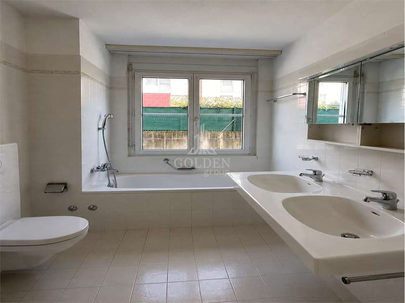 Ampio 4.5 locali con giardino privato (10)
