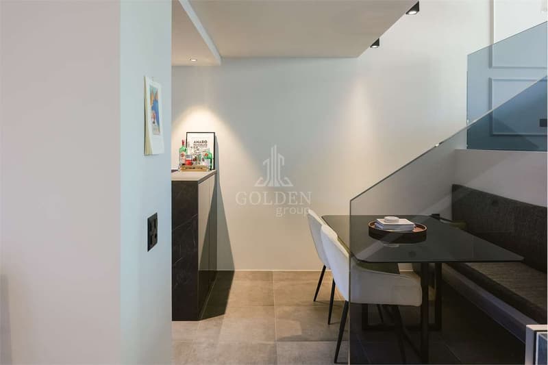 Elegante 3.5 locali su più livelli con giardino privato e accesso al g (9)