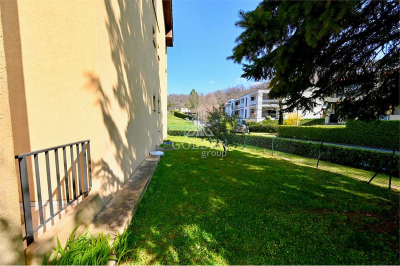 4.5 Locali Ristrutturato con Ampio Giardino Privato a Cureglia (10)