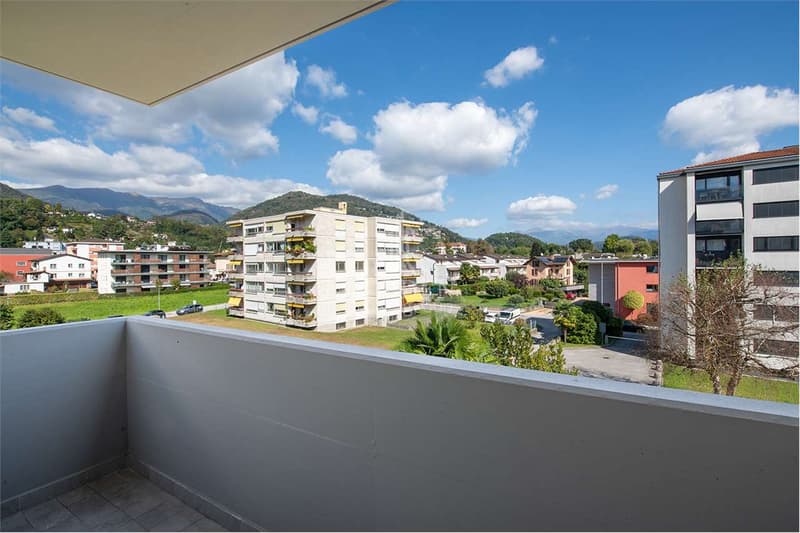 Esclusivo Attico di 4.5 Locali con Ampia Terrazza Panoramica (13)