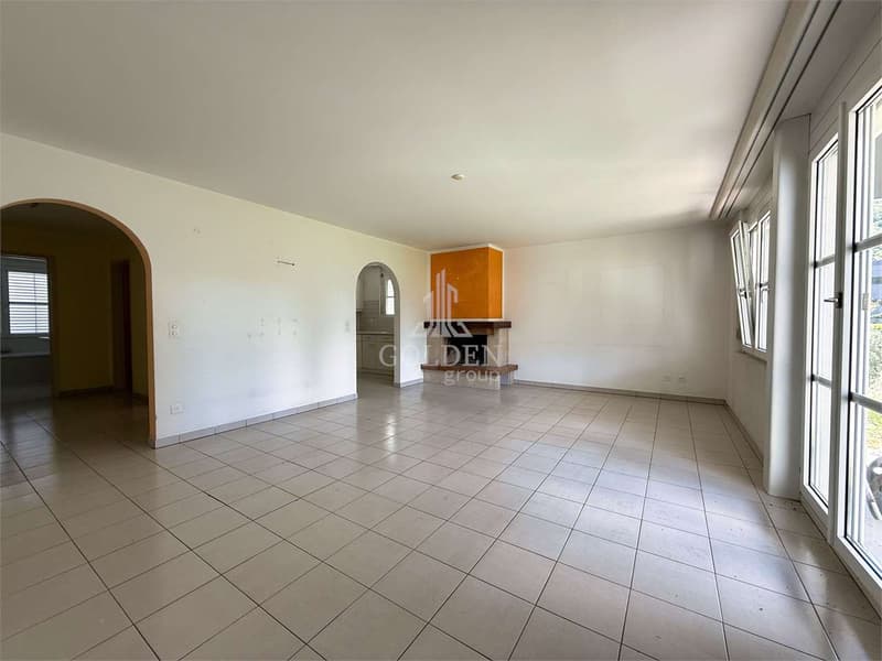 Ampio 4.5 locali con giardino privato (2)
