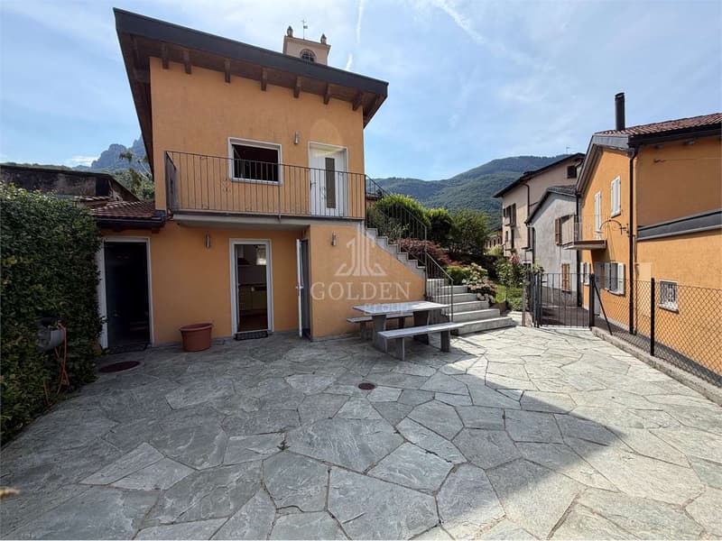 Villa Luganese - Esclusiva proprietà con due abitazioni indipendenti e (11)