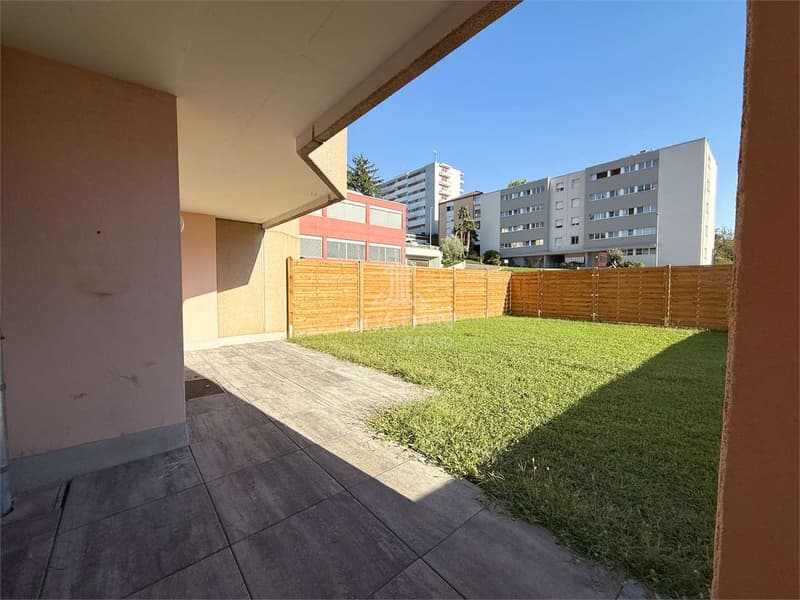 Ampio 3.5 locali ristrutturato con giardino privato (13)