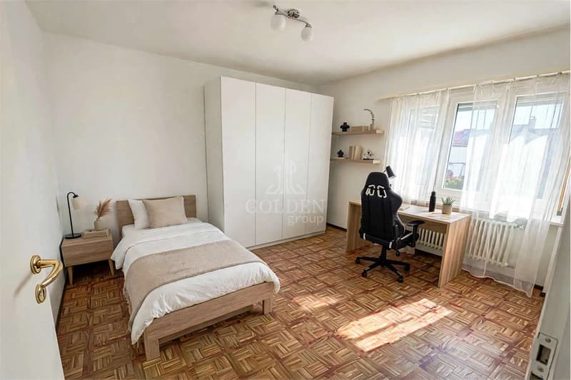 Chiasso - Luminoso 4.5 al 4 Piano con Doppio Terrazzo (6)