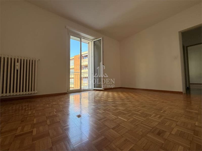 Luminoso appartamento di 4.5 locali a Massagno, con 2 balconi e posto (4)