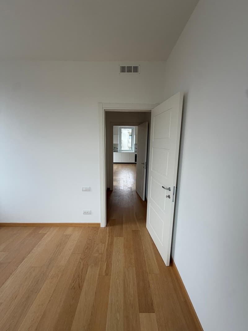 Magliaso – Elegante 3,5 locali immerso nel verde con balcone e posteggio (8)