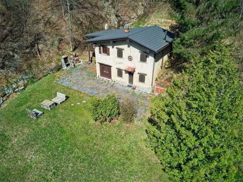 Rustico da favola a Bogno (Val Colla-Lugano) (5)