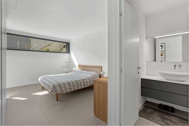Nuova Villa moderna + 2.5 indipendente | 8 posti auto (8)