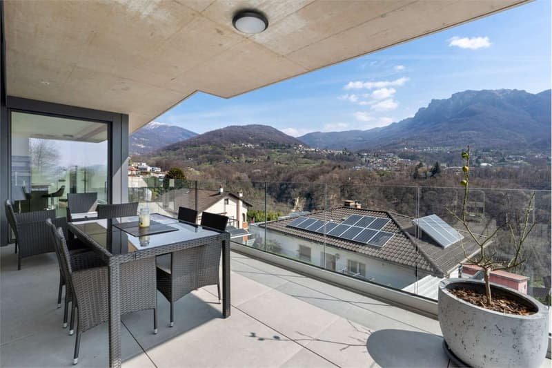 Nuova Villa moderna + 2.5 indipendente | 8 posti auto (4)