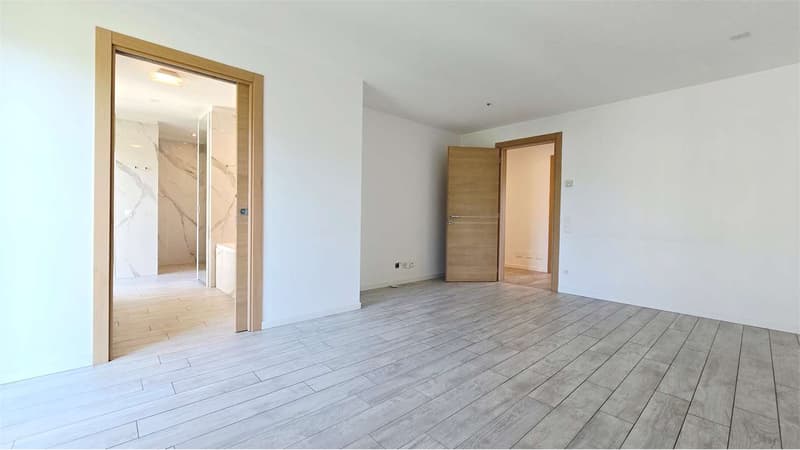 Proprietà d'eccezione - 6,5 locali con piscina e finiture di alto stan (11)