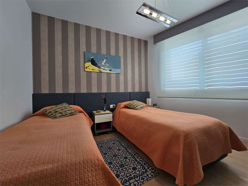 Elegante 4.5 con terrazza e lavanderia in casa (10)