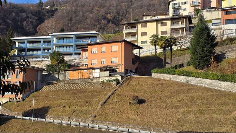 Casa bifamiliare - Attico panoramico con appartamento a reddito (1)