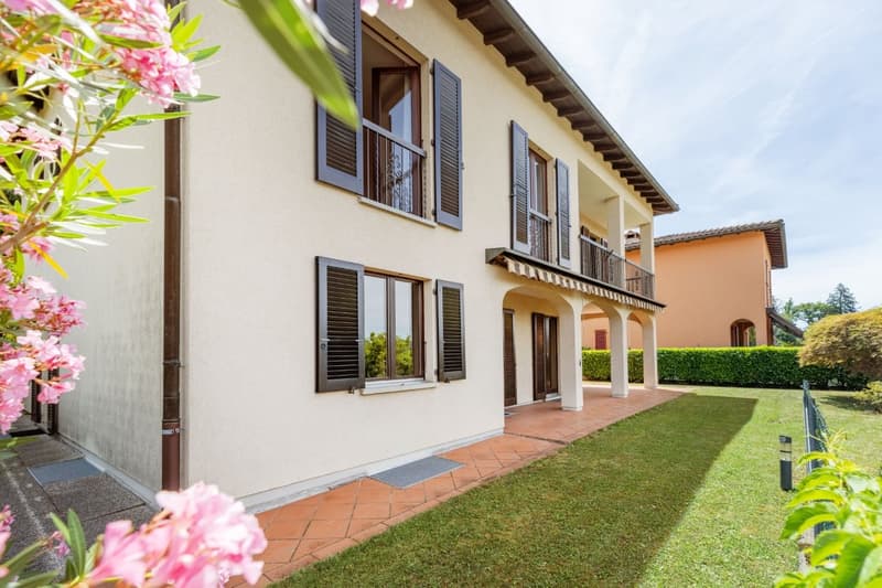 Elegante casa unifamiliare di 6.5 locali a Davesco-Soragno (2)