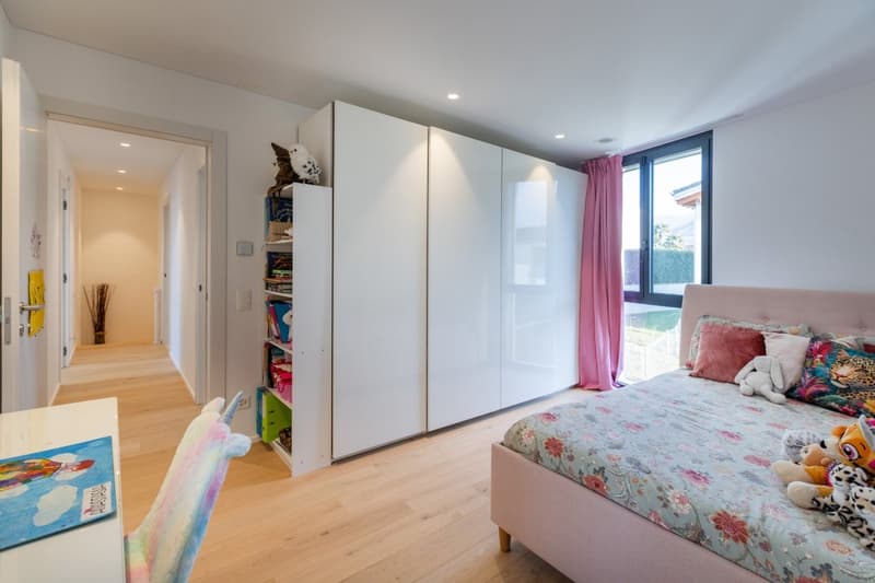 Splendido appartamento duplex di 4.5 locali di recente costruzione  a Comano (6)