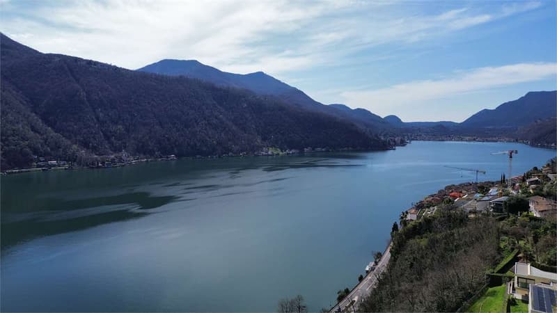 Ampia e Luminosa villa di testa con imperdibile vista lago - Rent to b (9)