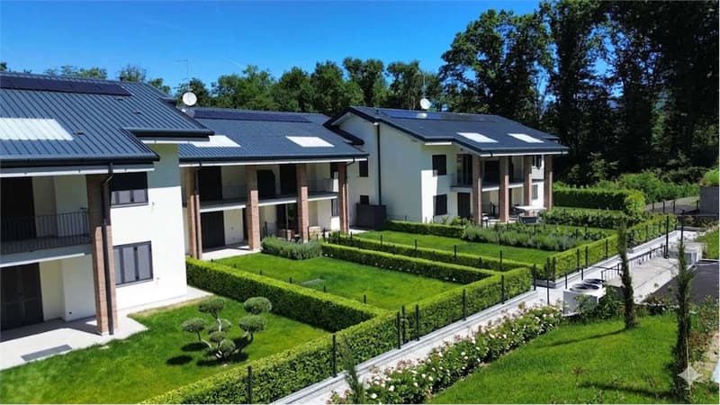 Bizzarone - Nuovo trilocale con terrazzo, piscina di 150 mq (3)