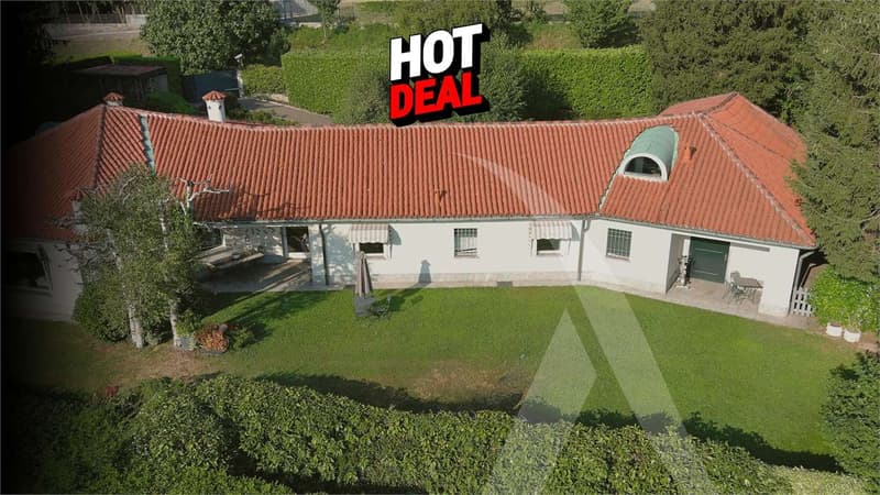 Incredible Villa on the lake of Montorfano (COMO) (2)