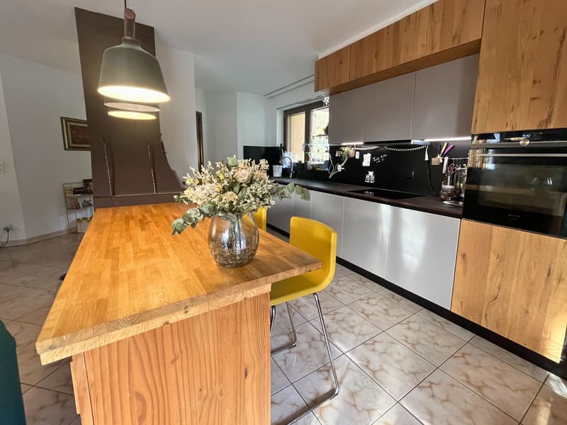 VILLA CON DUE APPARTAMENTI E PARCO PRIVATO A FIGINO (13)
