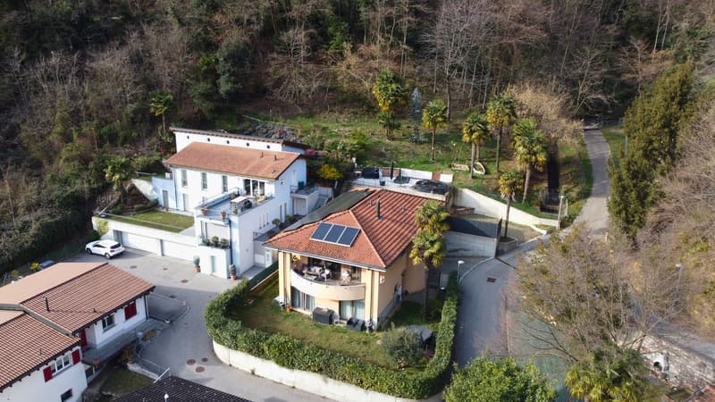 VILLA CON DUE APPARTAMENTI E PARCO PRIVATO A FIGINO (4)