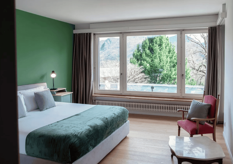 Bilocale arredato con balcone panoramico – Agra, Collina d’Oro (4)