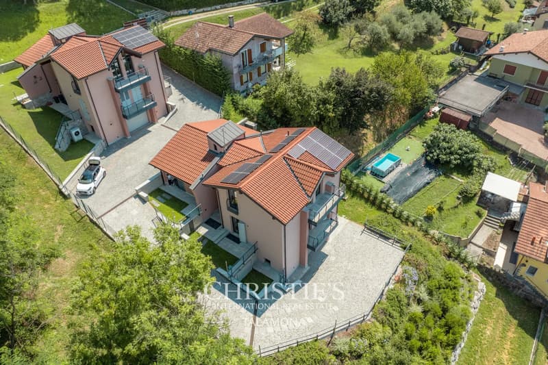 Neubau-Villa mit Garten in Gavirate (2)