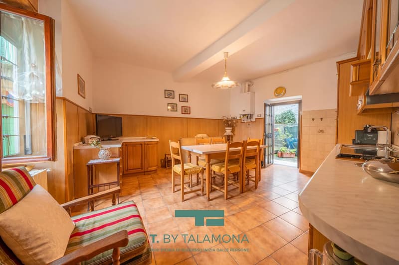 21010 Porto Valtravaglia