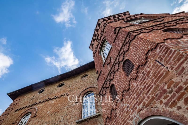 Boutique-Hotel zum Kauf in Oviglio, Provinz Alessandria (9)
