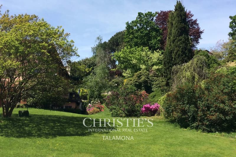 Luxusvilla mit großem Park und historischen Innenräumen in Biella (4)